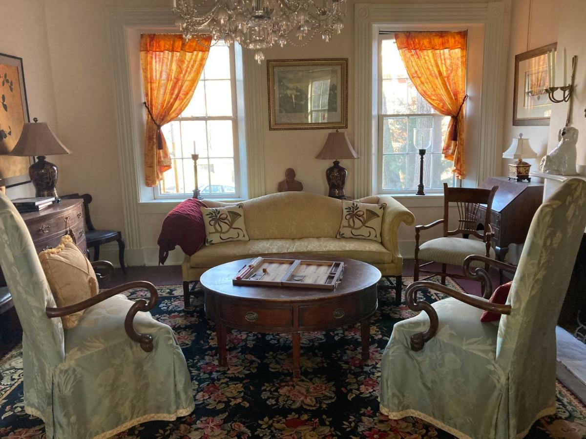 The Federal House *